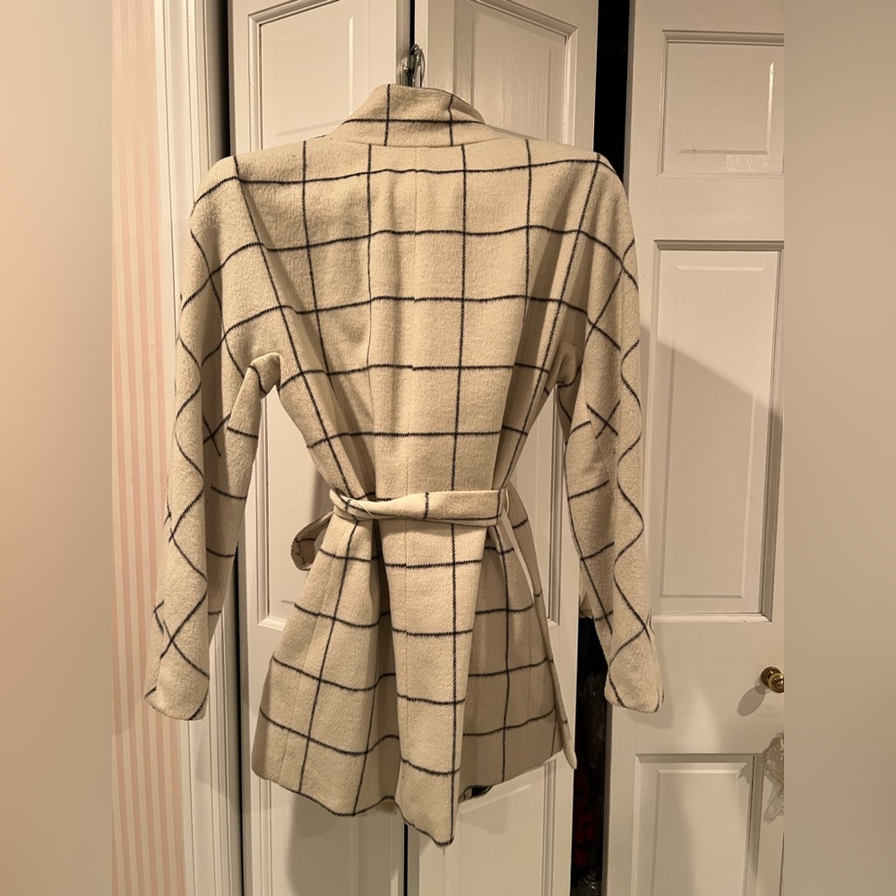 Express Winter Coat - Picture 10 of 10